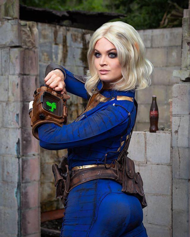 真空女战士无敌版手游下载_真空女战士无敌版官网下载_手机安卓苹果app