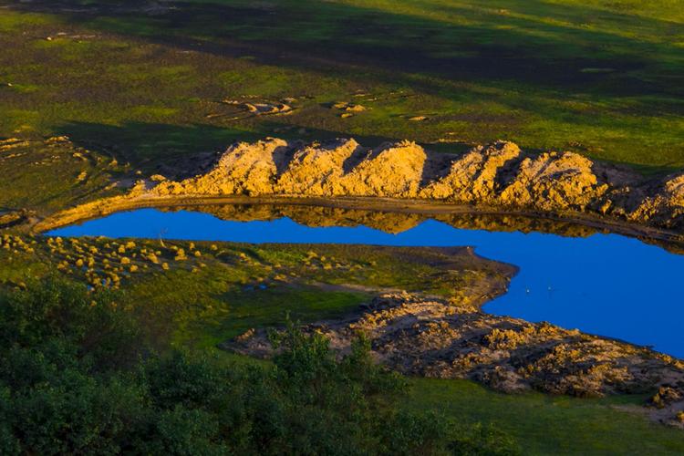 逃离美丽的鹰山游戏下载_逃离美丽的鹰山手游下载_逃离美丽的鹰山安卓苹果app