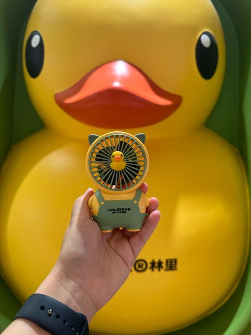 小黄鸭反击战无敌版手游下载_小黄鸭反击战无敌版官网下载_手机安卓苹果app