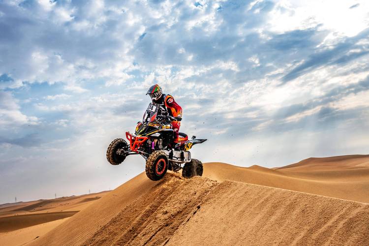 超级拉力挑战赛2官网下载app_超级拉力挑战赛2手游攻略_安卓苹果最新版本