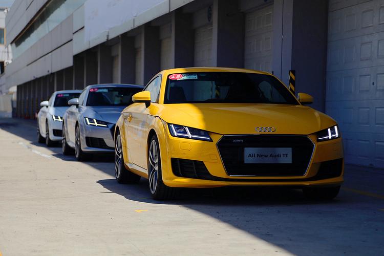 奥迪TT试驾2官网下载游戏_奥迪TT试驾2游戏攻略_安卓苹果最新版