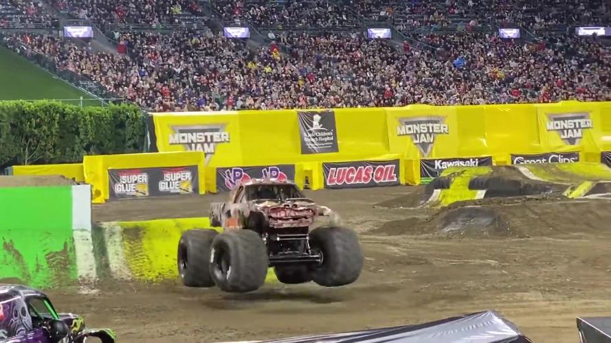 停靠僵尸大脚车游戏下载_停靠僵尸大脚车安卓下载_停靠僵尸大脚车苹果app