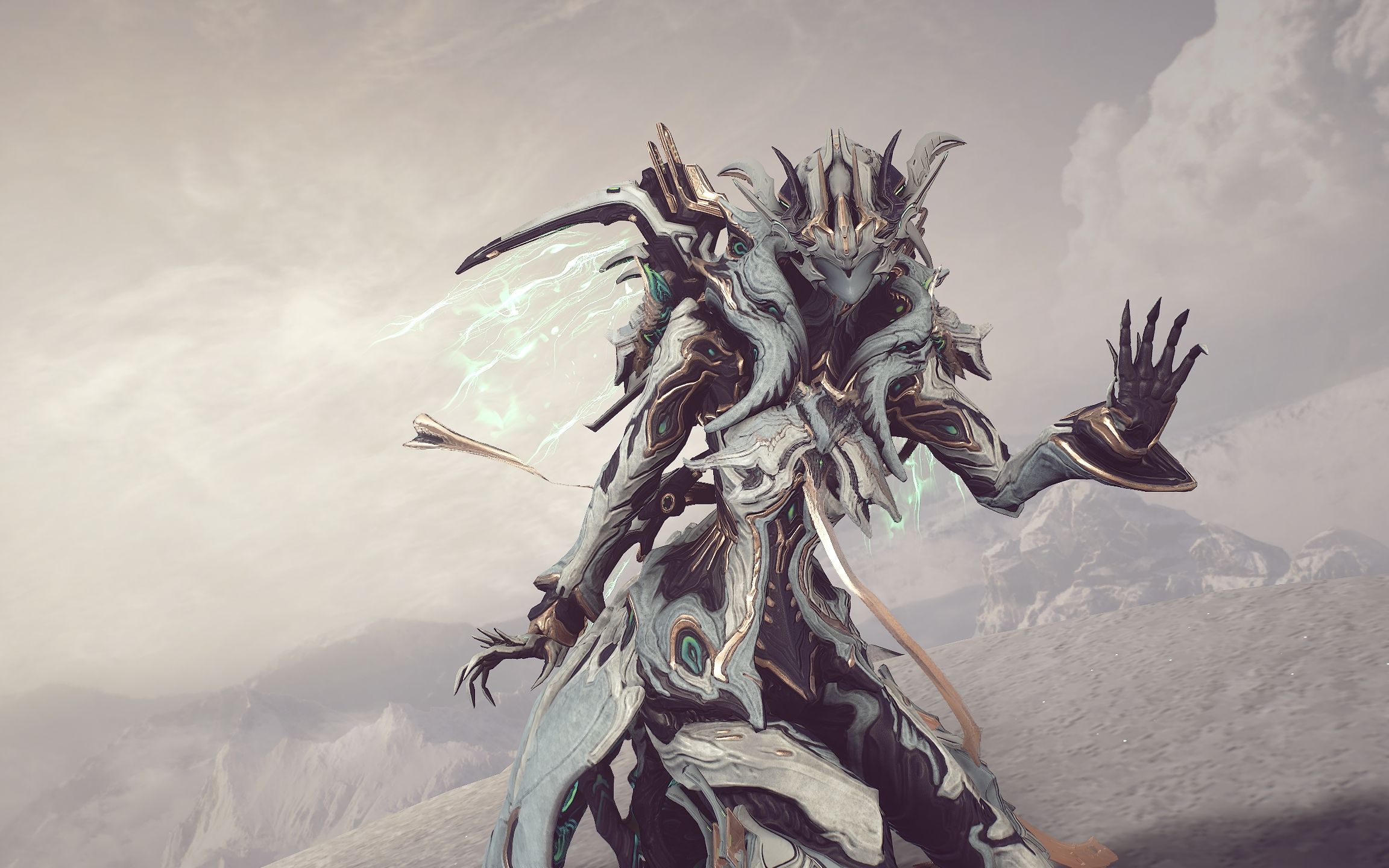 星际战甲萌新刷什么圣装好看点