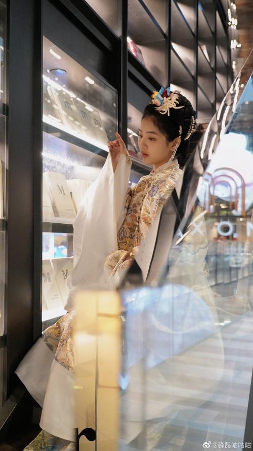 雪鹄最全游戏攻略解说_雪鹄最新游戏技巧通关