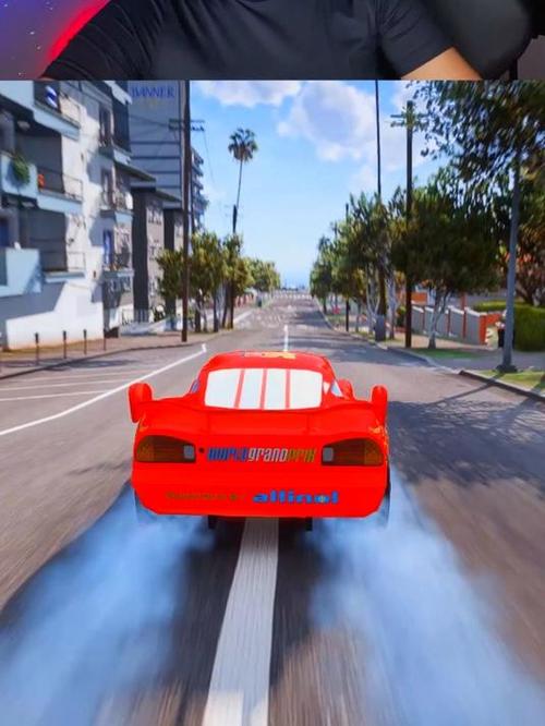 闪电赛车最全游戏攻略解说_闪电赛车最新游戏技巧通关