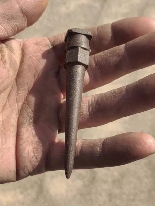 镇魂钉最全游戏攻略解说_镇魂钉最新游戏技巧通关