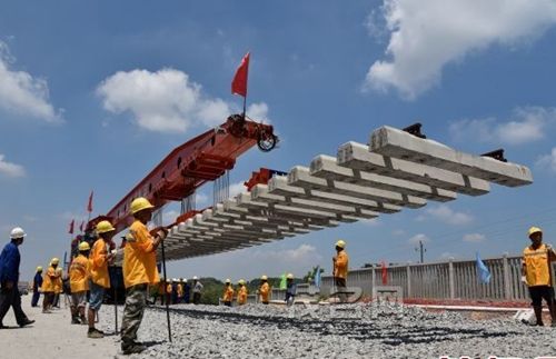 铁路铺轨最全游戏攻略解说_铁路铺轨最新游戏技巧通关