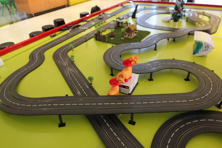 轨道赛车最全游戏攻略解说_轨道赛车最新游戏技巧通关