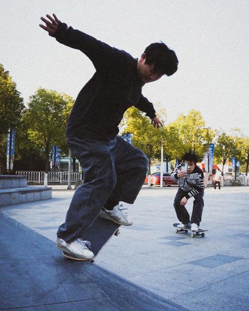 街头滑板最全游戏攻略解说_街头滑板最新游戏技巧通关