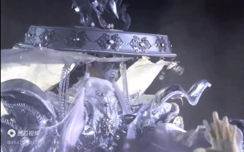 藏镜人最全游戏攻略解说_藏镜人最新游戏技巧通关