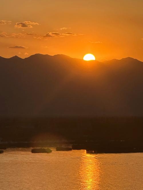 落日山脉全流程攻略_落日山脉隐藏要素收集