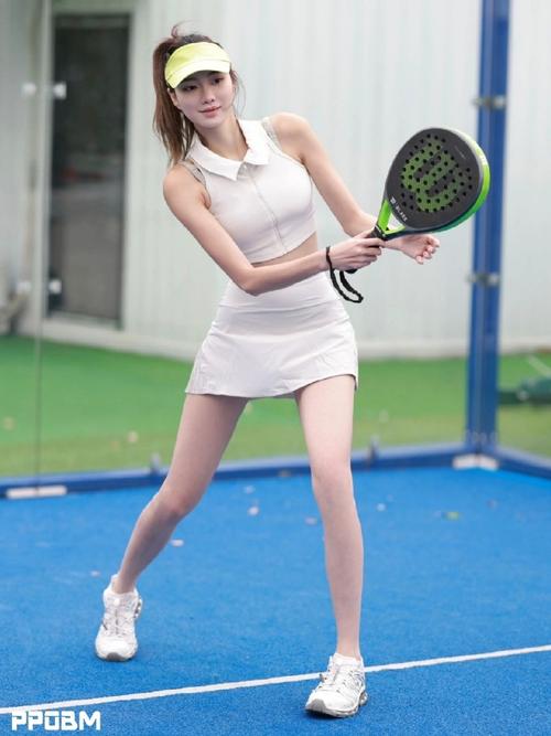 网球女孩最全游戏攻略解说_网球女孩最新游戏技巧通关