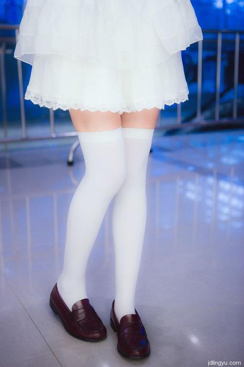 绝对领域番号最全游戏攻略解说_绝对领域番号最新游戏技巧通关