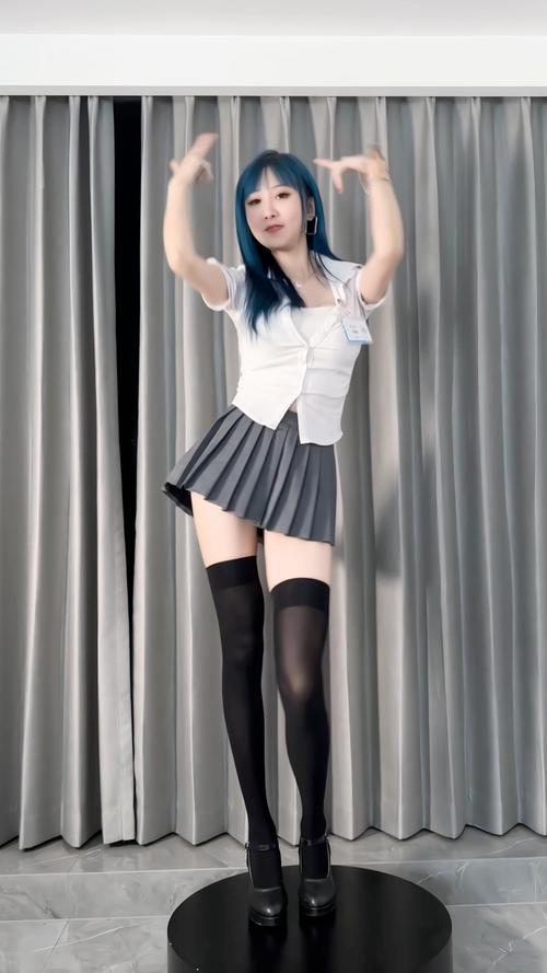 绝对领域番号最全游戏攻略解说_绝对领域番号最新游戏技巧通关