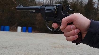 纳甘左轮最全游戏攻略解说_纳甘左轮最新游戏技巧通关