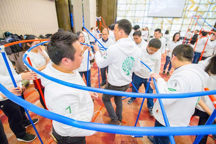 疯狂过山车最全游戏攻略解说_疯狂过山车最新游戏技巧通关