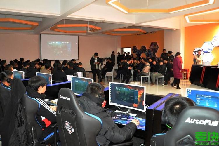 电竞学校最全游戏攻略解说_电竞学校最新游戏技巧通关