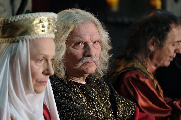 王者之冠最全游戏攻略解说_王者之冠最新游戏技巧通关