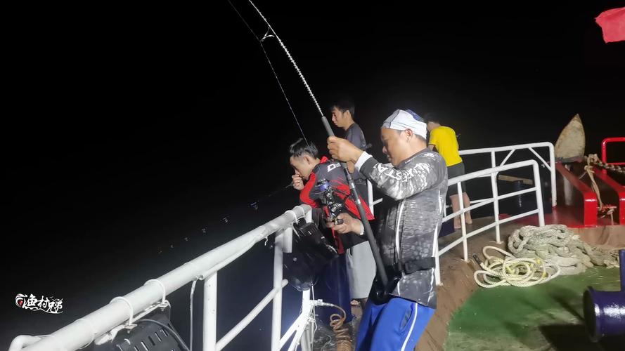 深海钓鱼最全游戏攻略解说_深海钓鱼最新游戏技巧通关