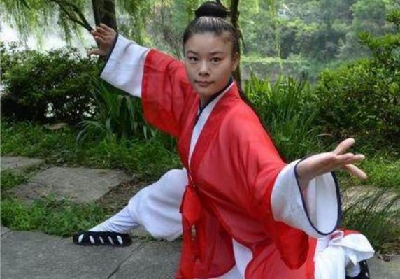 武当小师妹最全游戏攻略解说_武当小师妹最新游戏技巧通关