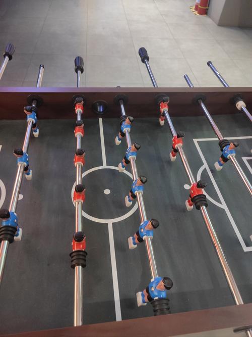 桌面足球游戏攻略全解析_桌面足球最新玩法技巧