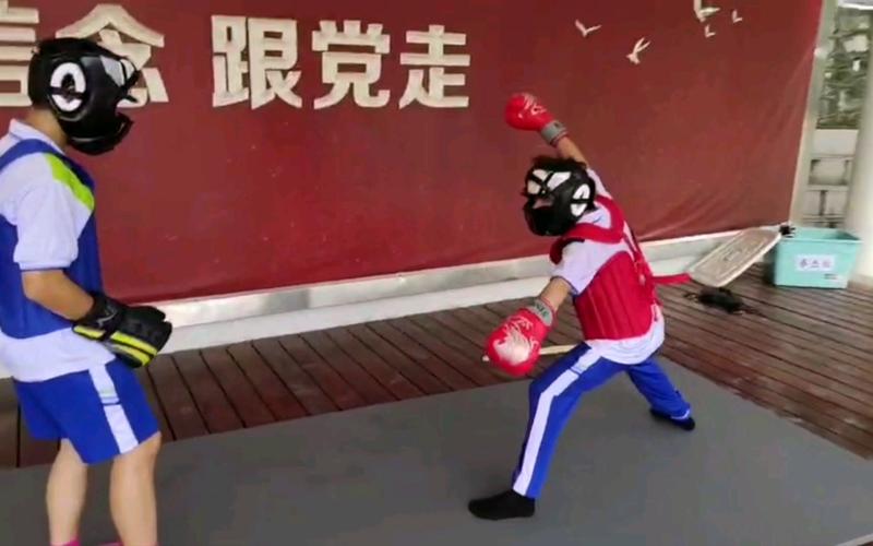 校园格斗最全游戏攻略解说_校园格斗最新游戏技巧通关