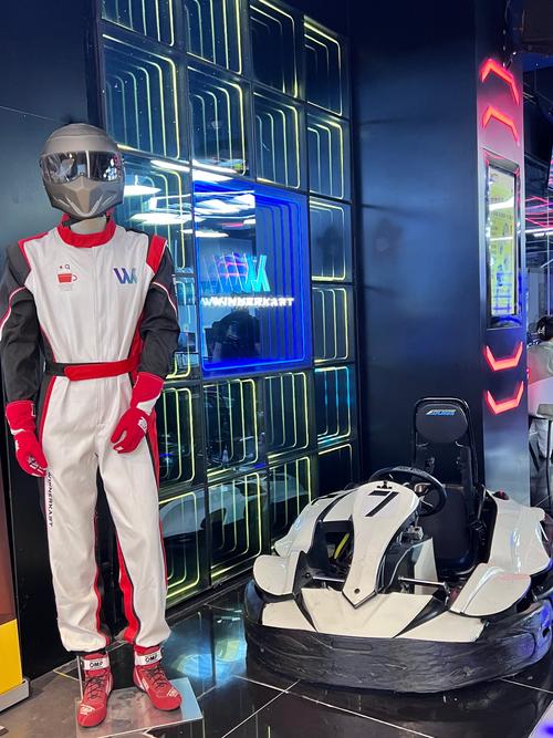 极速卡丁车游戏全流程攻略_极速卡丁车最新玩法技巧指南