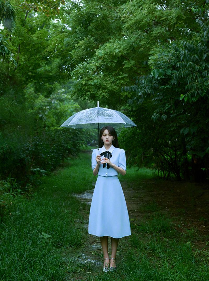 撑伞的女孩最全游戏攻略解说_撑伞的女孩最新游戏技巧通关