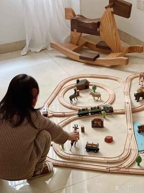 搭建轨道游戏最全攻略解说_搭建轨道游戏最新技巧通关