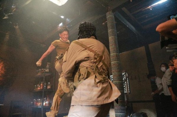 悍战最全游戏攻略解说_悍战最新游戏技巧通关