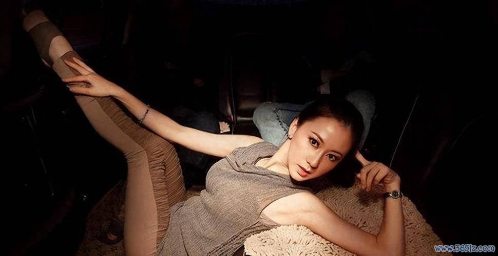 张筱雨巅最全游戏攻略解说_张筱雨巅最新游戏技巧通关