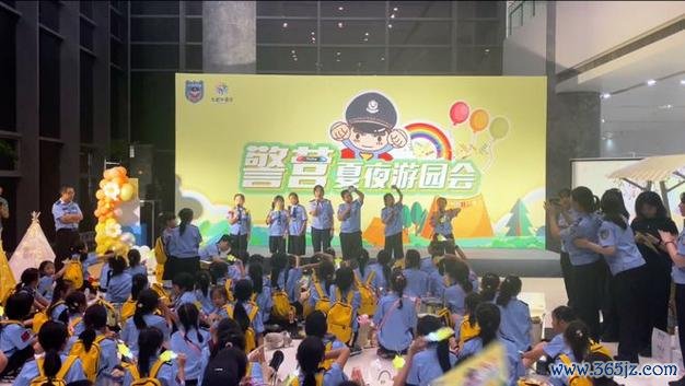 小小小警察最全游戏攻略解说_小小小警察最新游戏技巧通关
